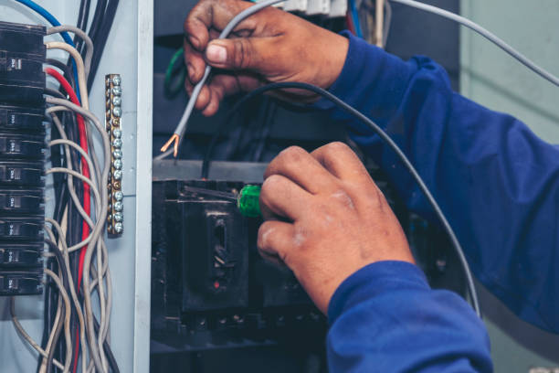  Castle Rock, WA Electrician Pros